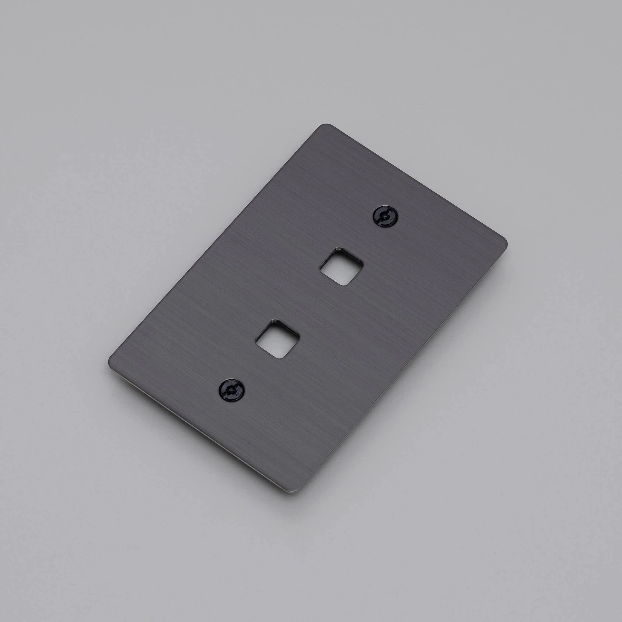 2G WALL PLATE / DIMMERS OR TOGGLES - Image 5