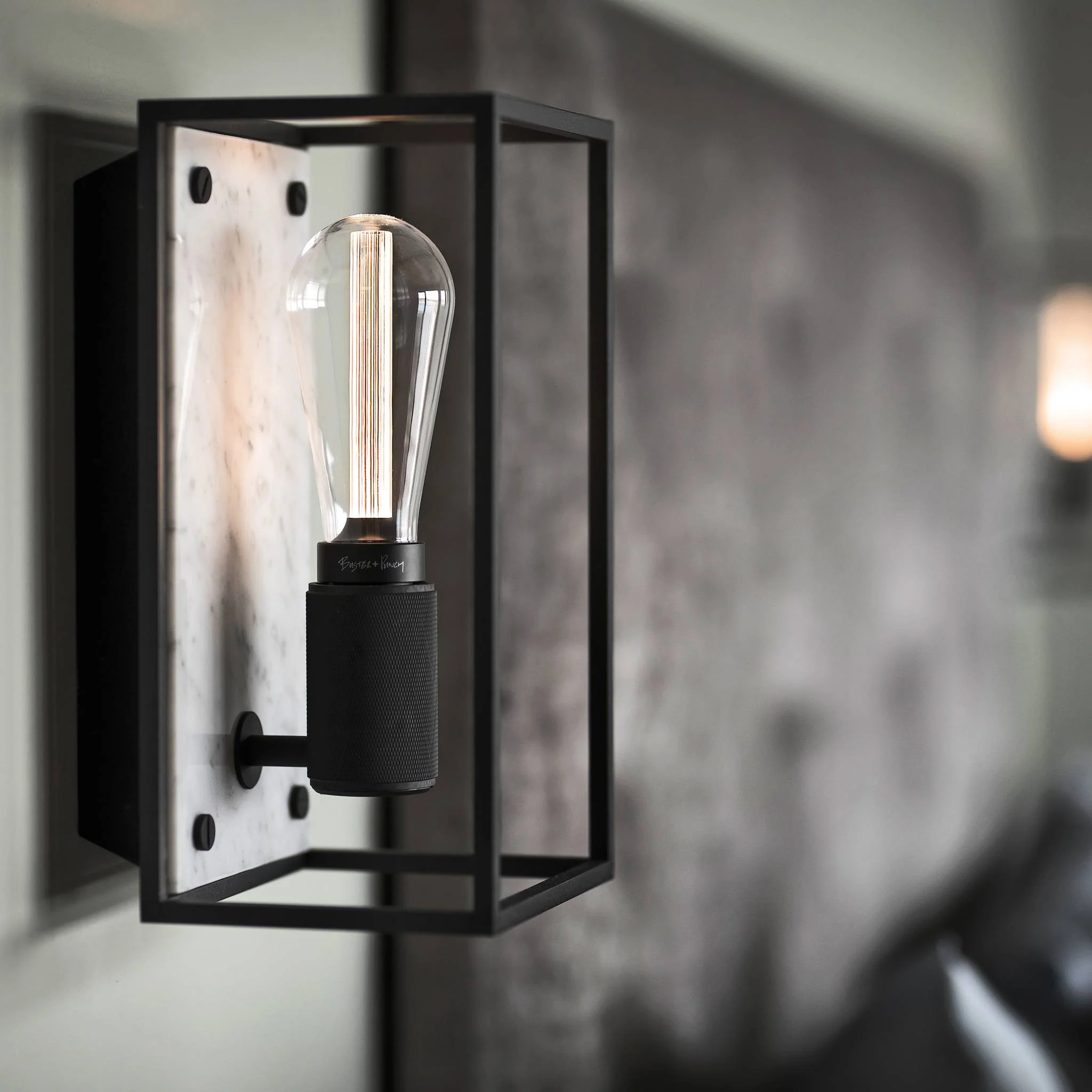 CAGED WALL / MEDIUM / CROSS - Image 10