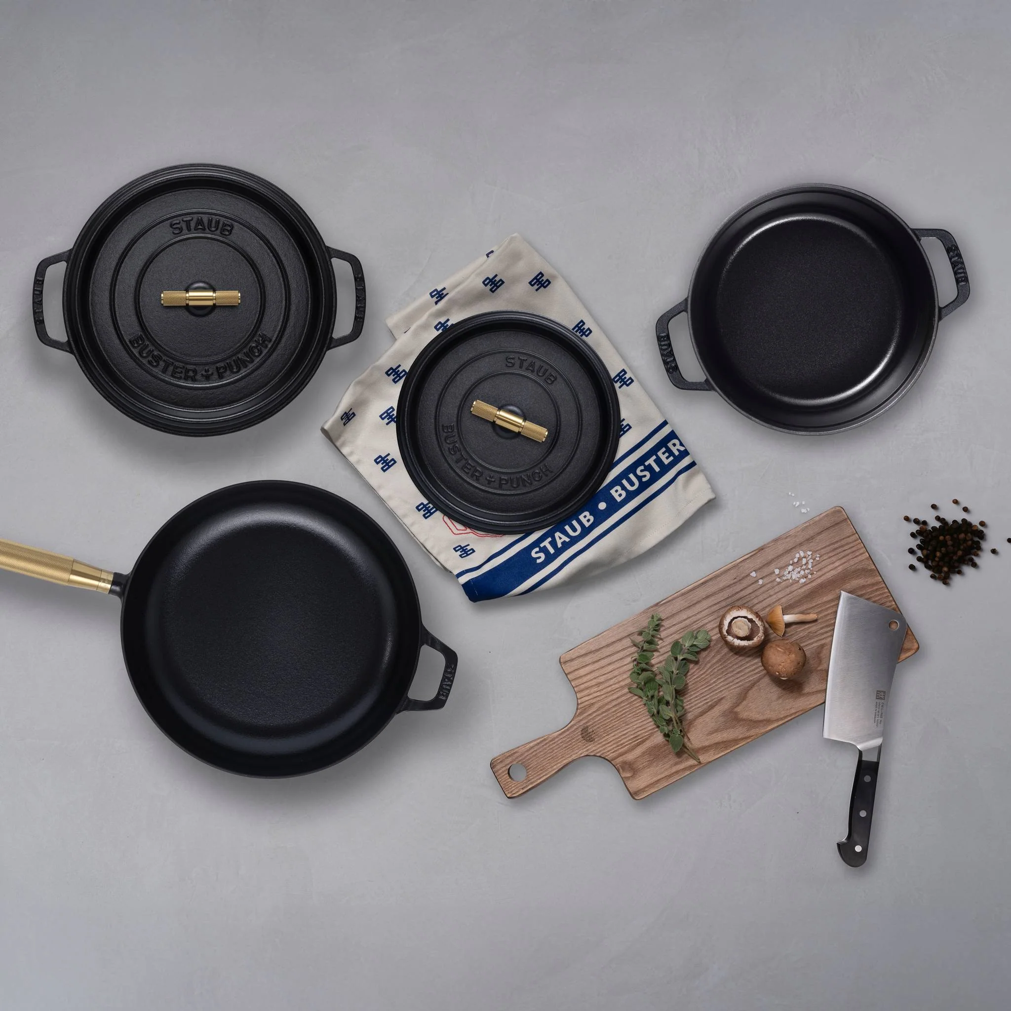 COCOTTE / 9.45 INCHES / CROSS / STAUB / BLACK - Image 6