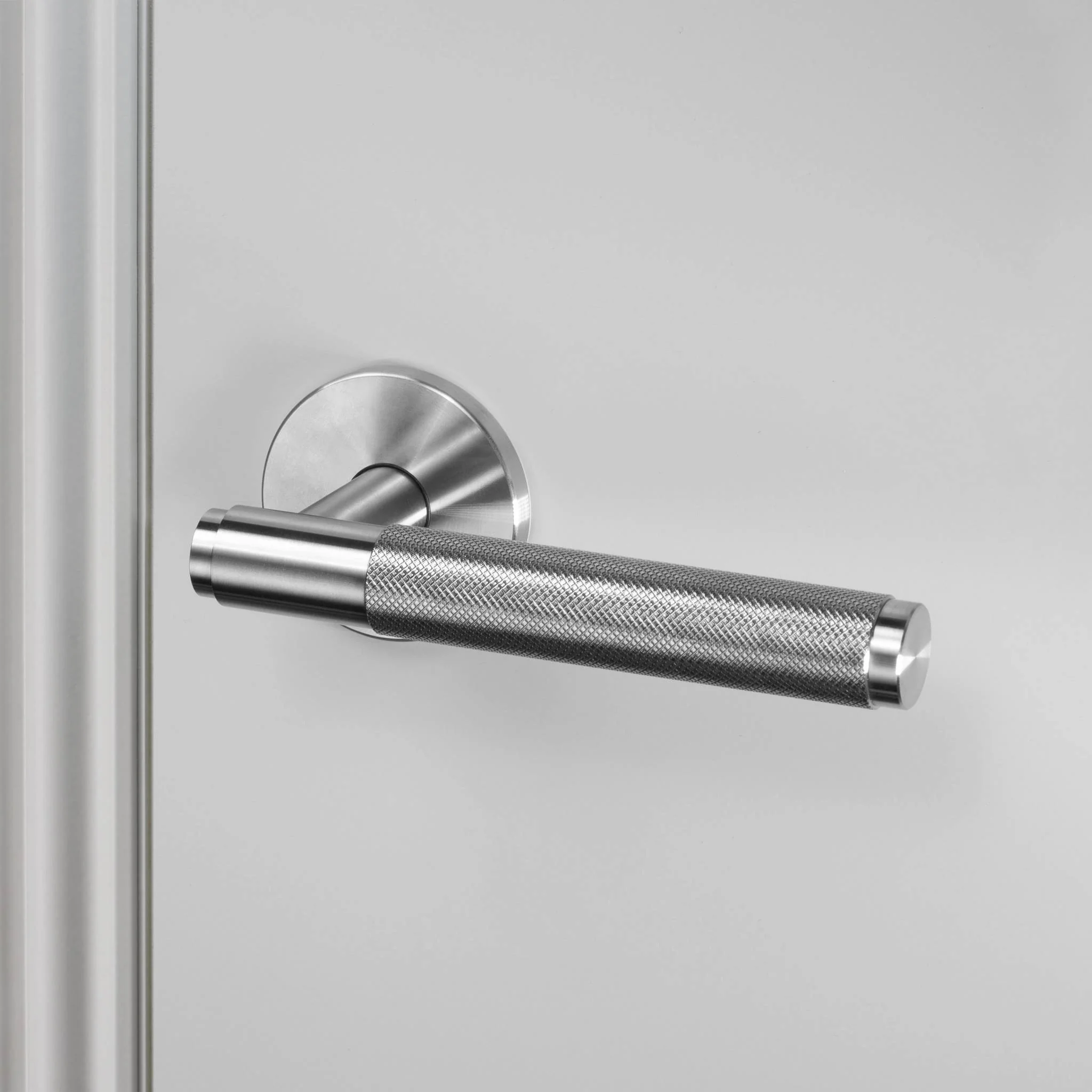 UK DOOR HANDLE / CROSS / SPRUNG - Image 18