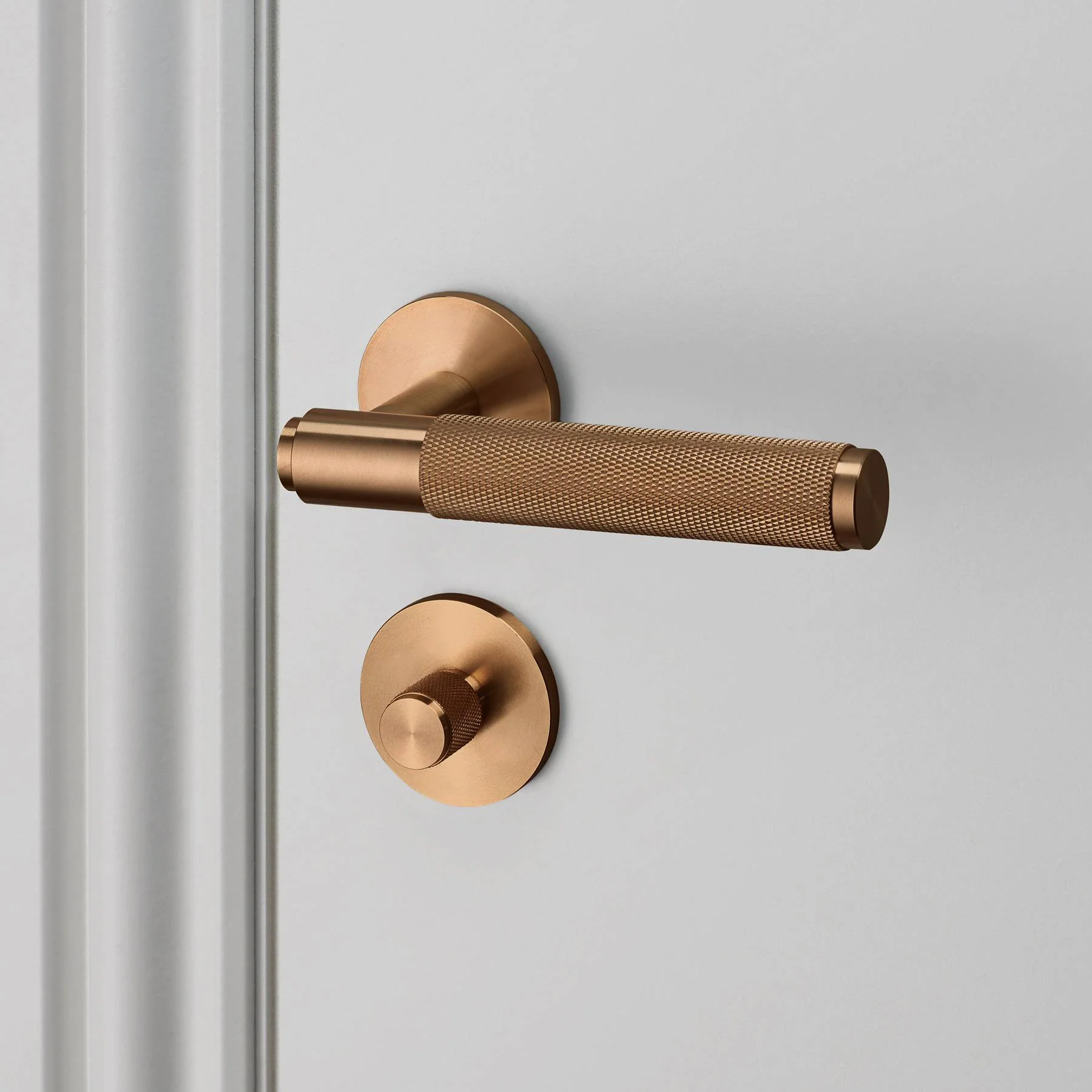 UK DOOR HANDLE / CROSS / SPRUNG - Image 26