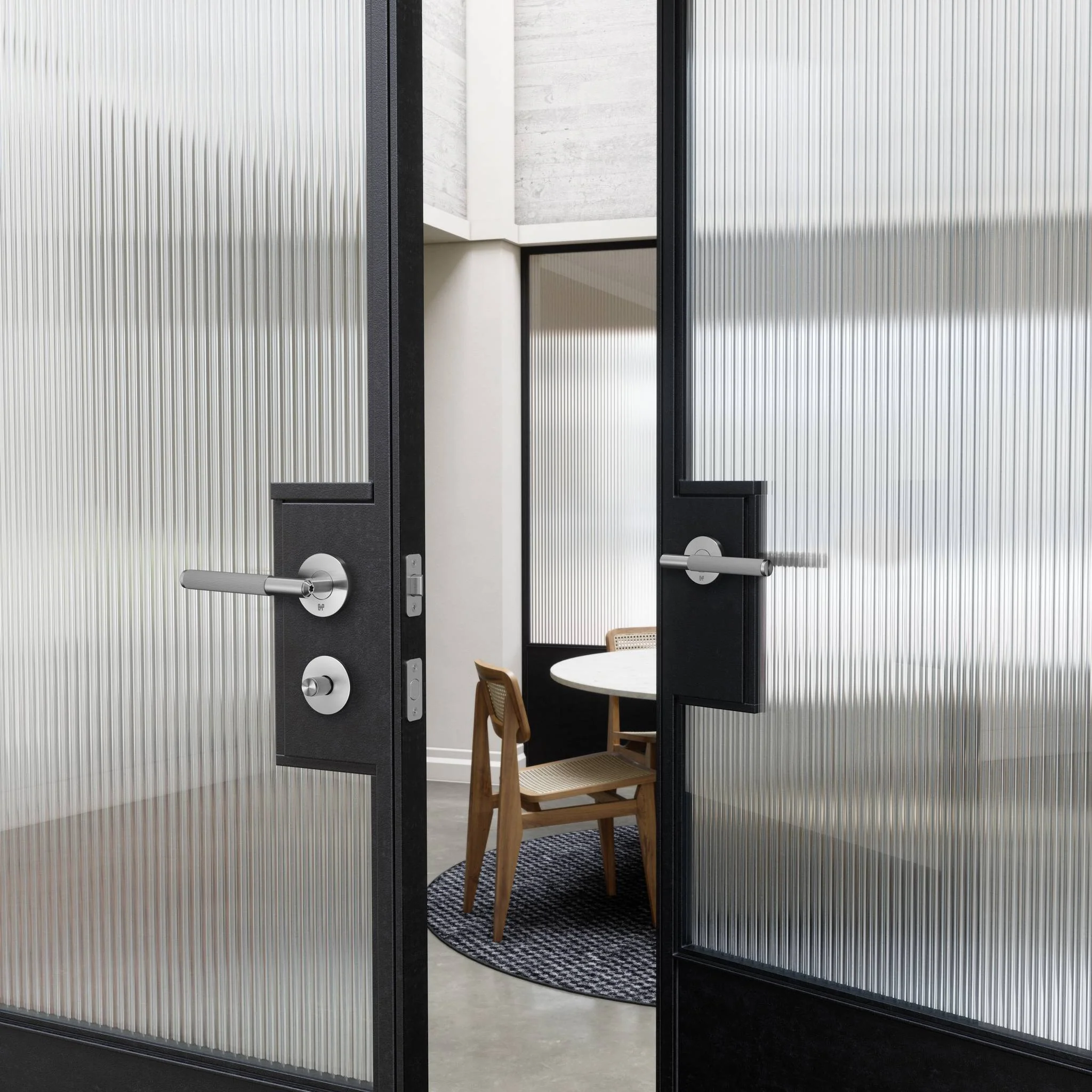 ANZ DOOR HANDLE SET / SPRUNG / LINEAR / PASSAGE - Image 10