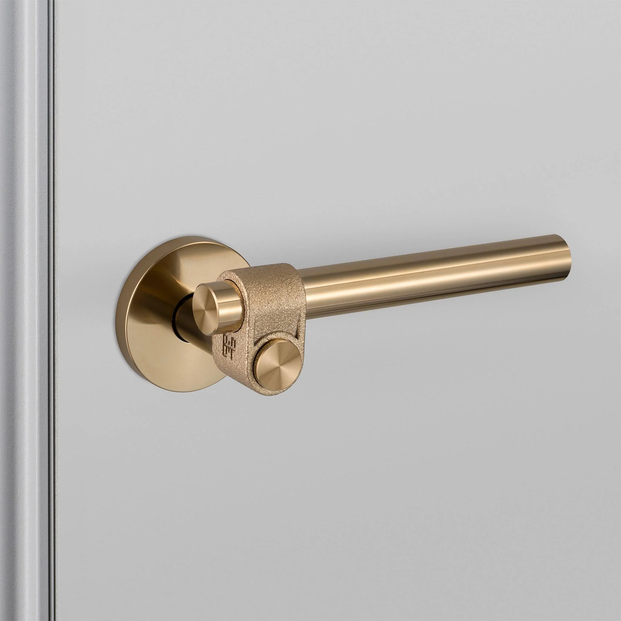 DOOR HANDLE SET / CAST / SPRUNG / LATCH INCLUDED - Image 3
