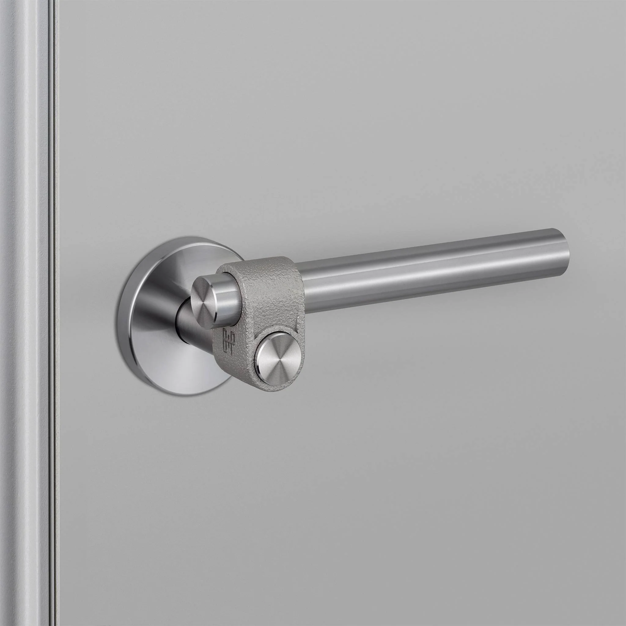 DOOR HANDLE SET / CAST / SPRUNG / LATCH INCLUDED - Image 9