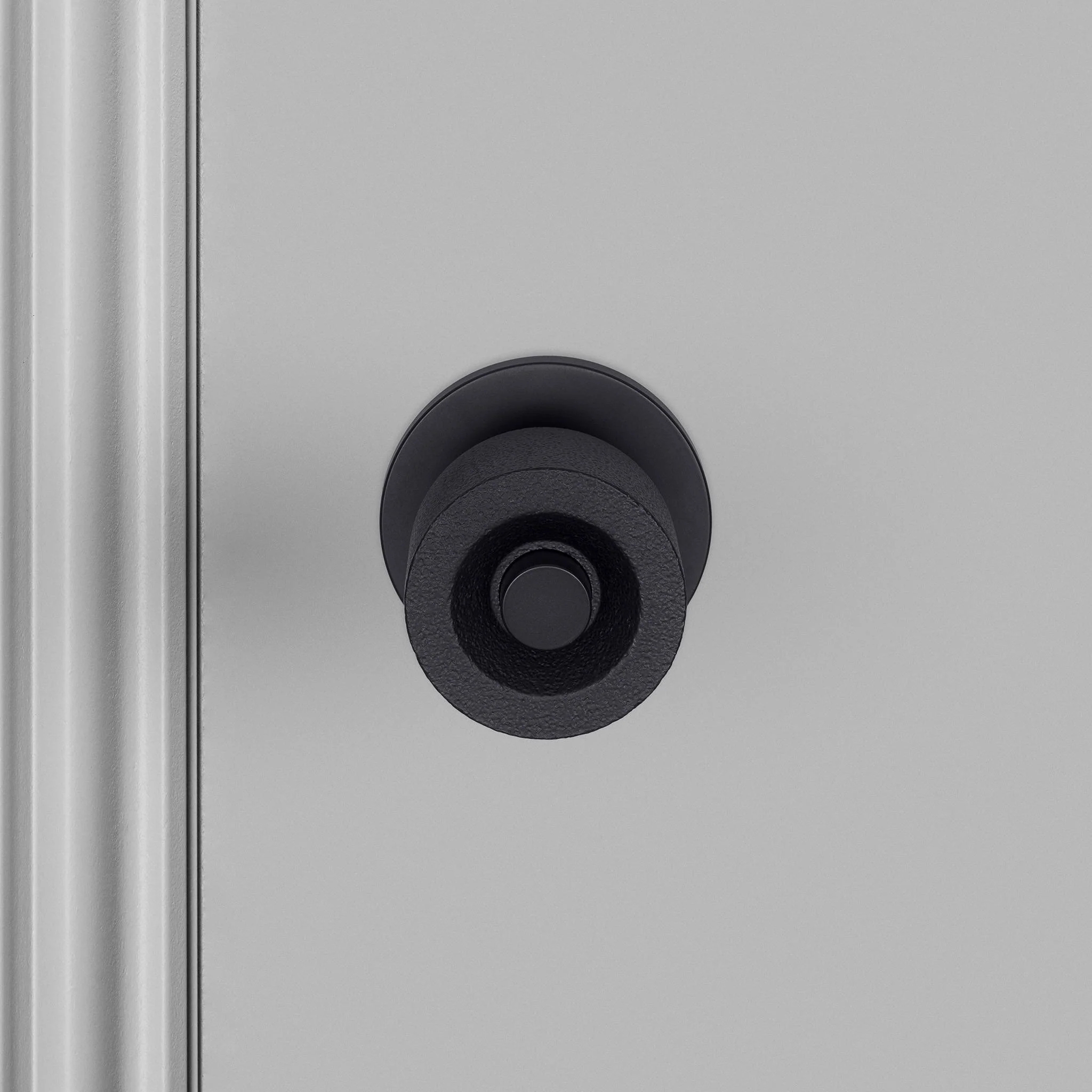 DOOR KNOB SET / CAST / LATCH INCLUDED - Image 12
