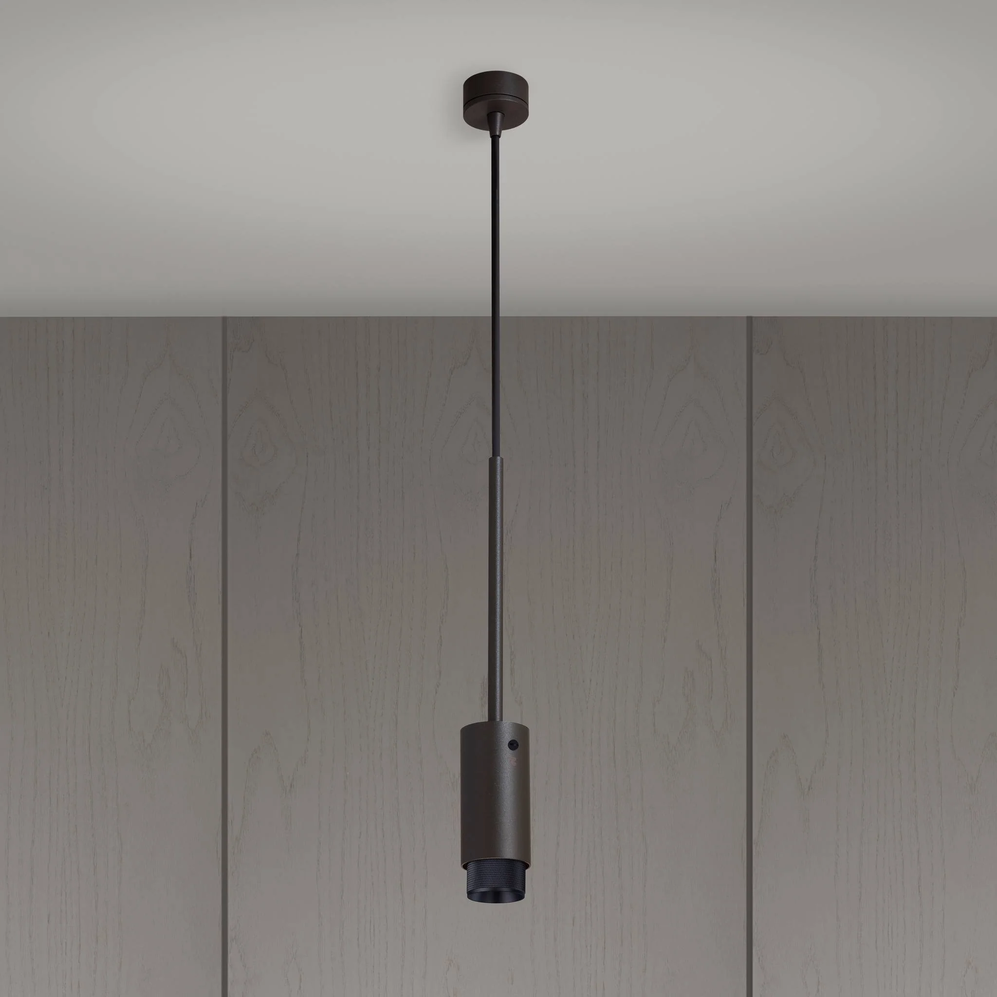EXHAUST PENDANT / CROSS / GRAPHITE - Image 4