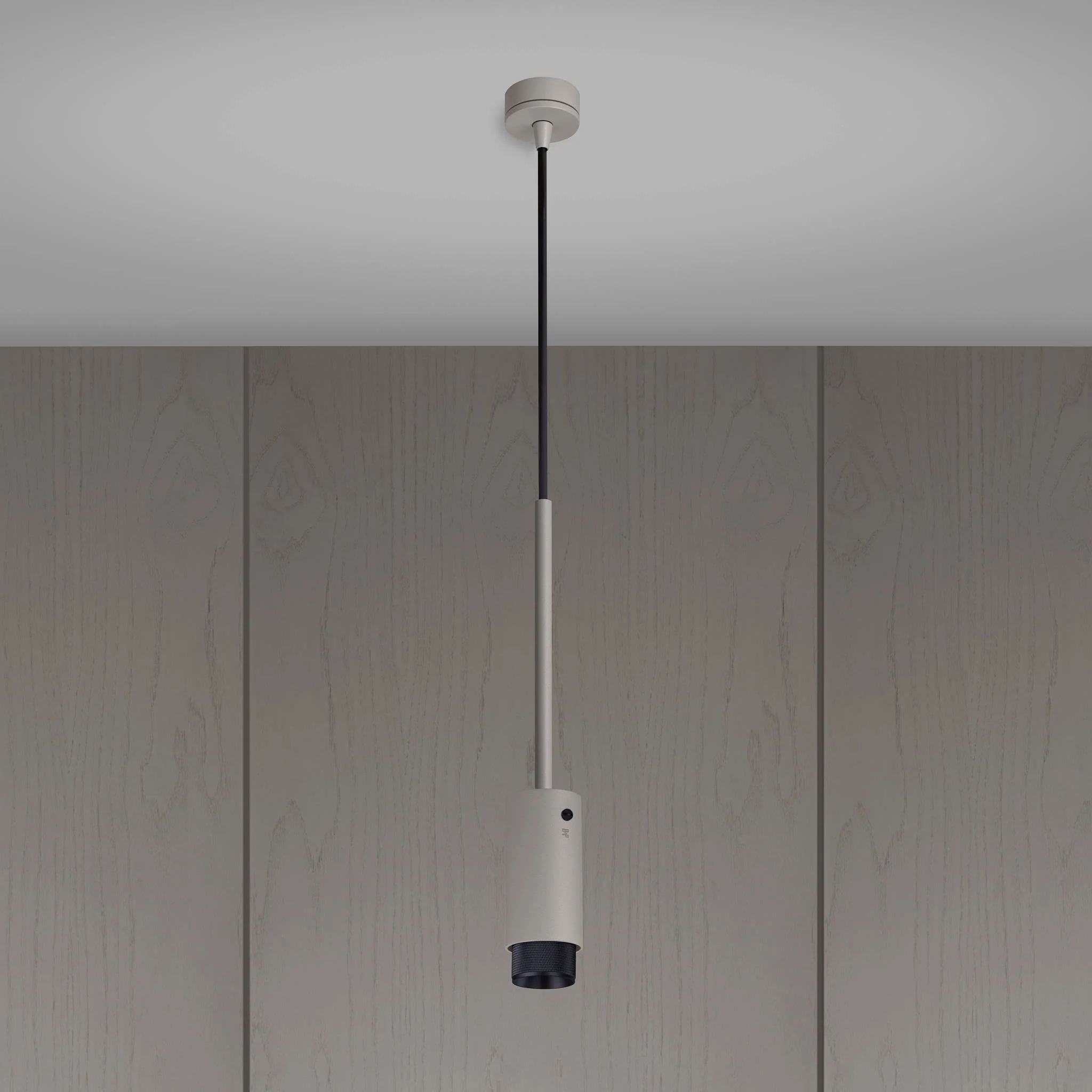 EXHAUST PENDANT / CROSS / STONE - Image 4