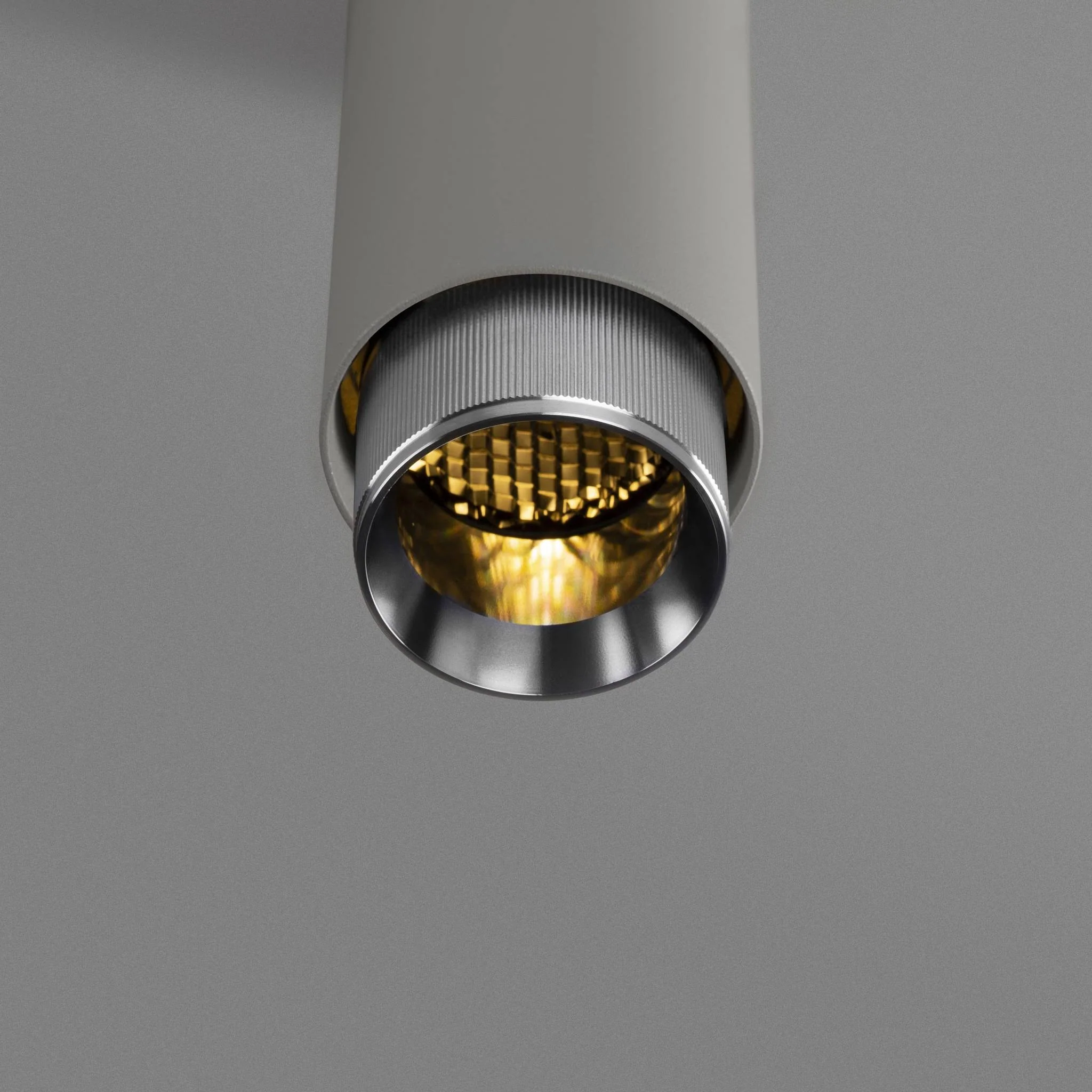 EXHAUST PENDANT / LINEAR  / STONE - Image 17