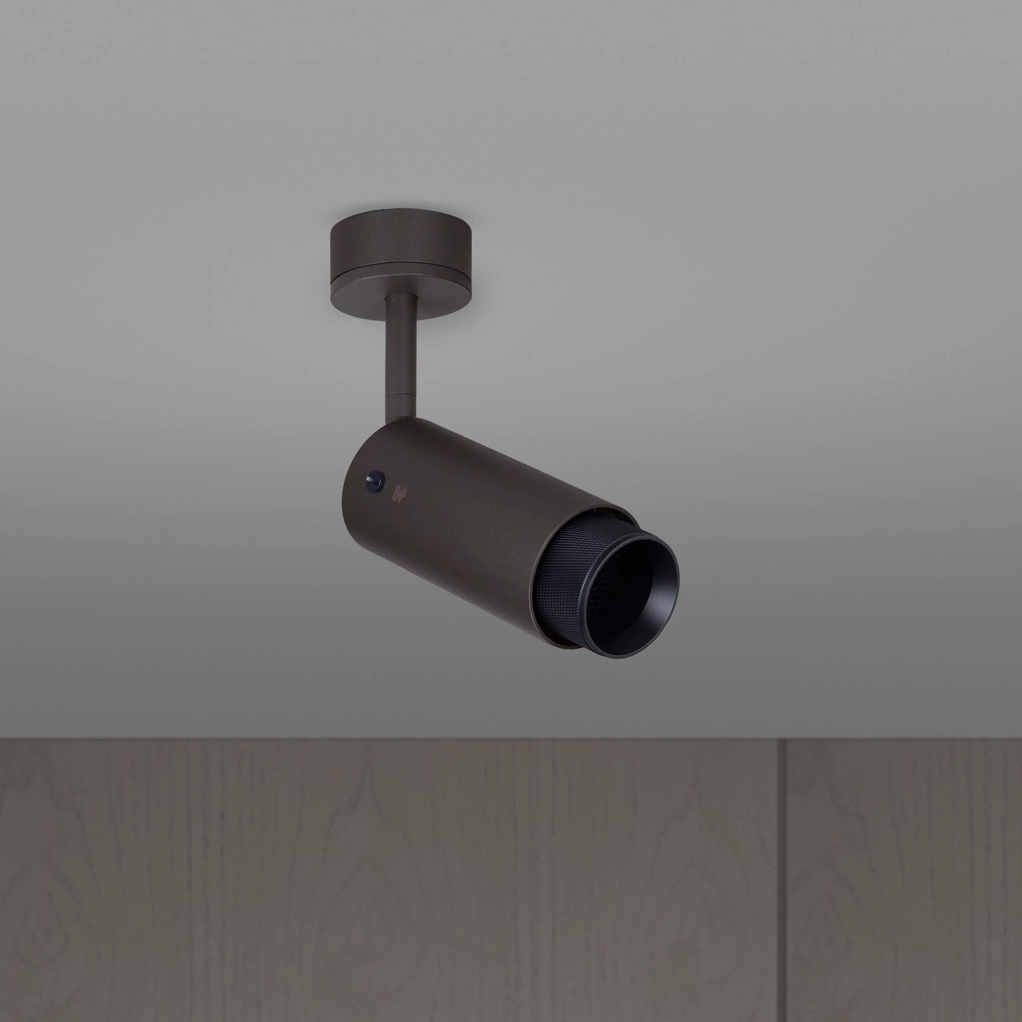EXHAUST SPOT / CROSS / GRAPHITE - Image 4