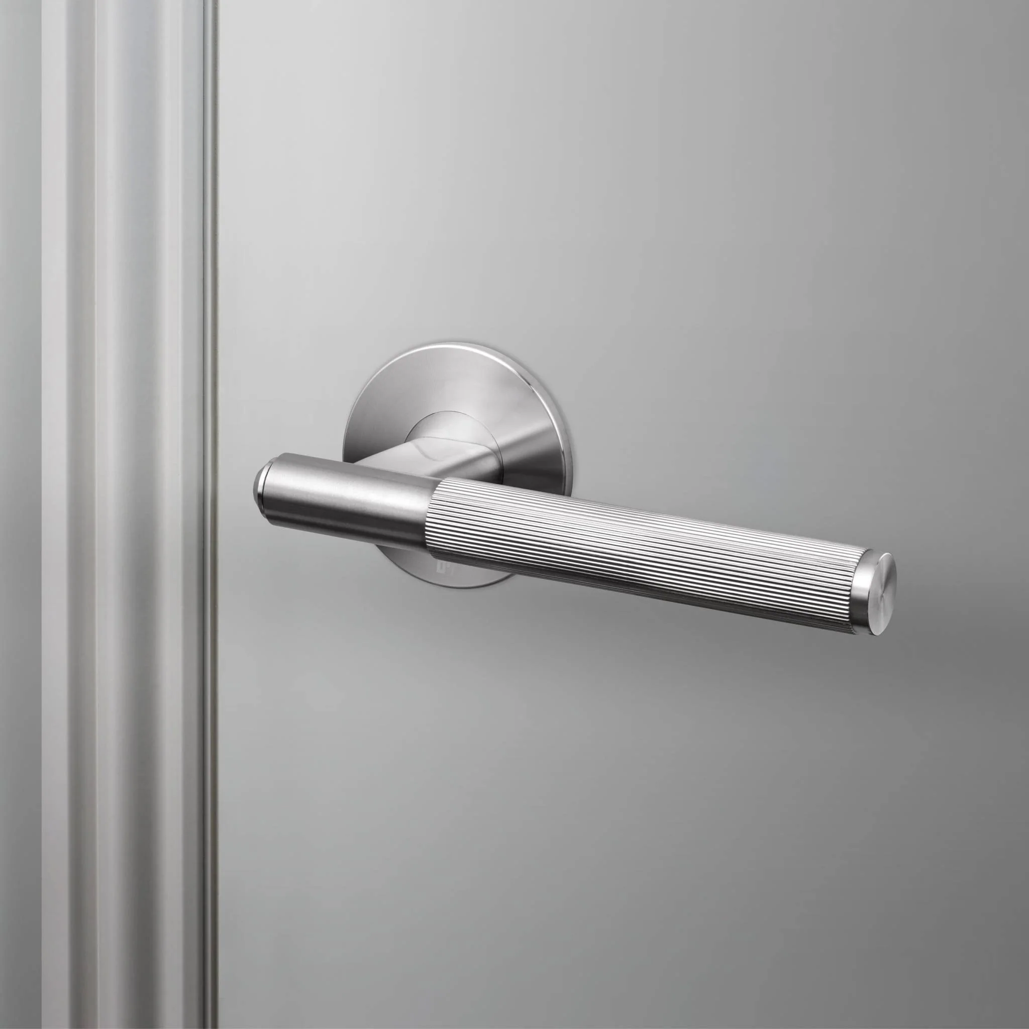 DOOR HANDLE / FIXED / SINGLE-SIDED / LINEAR - Image 3