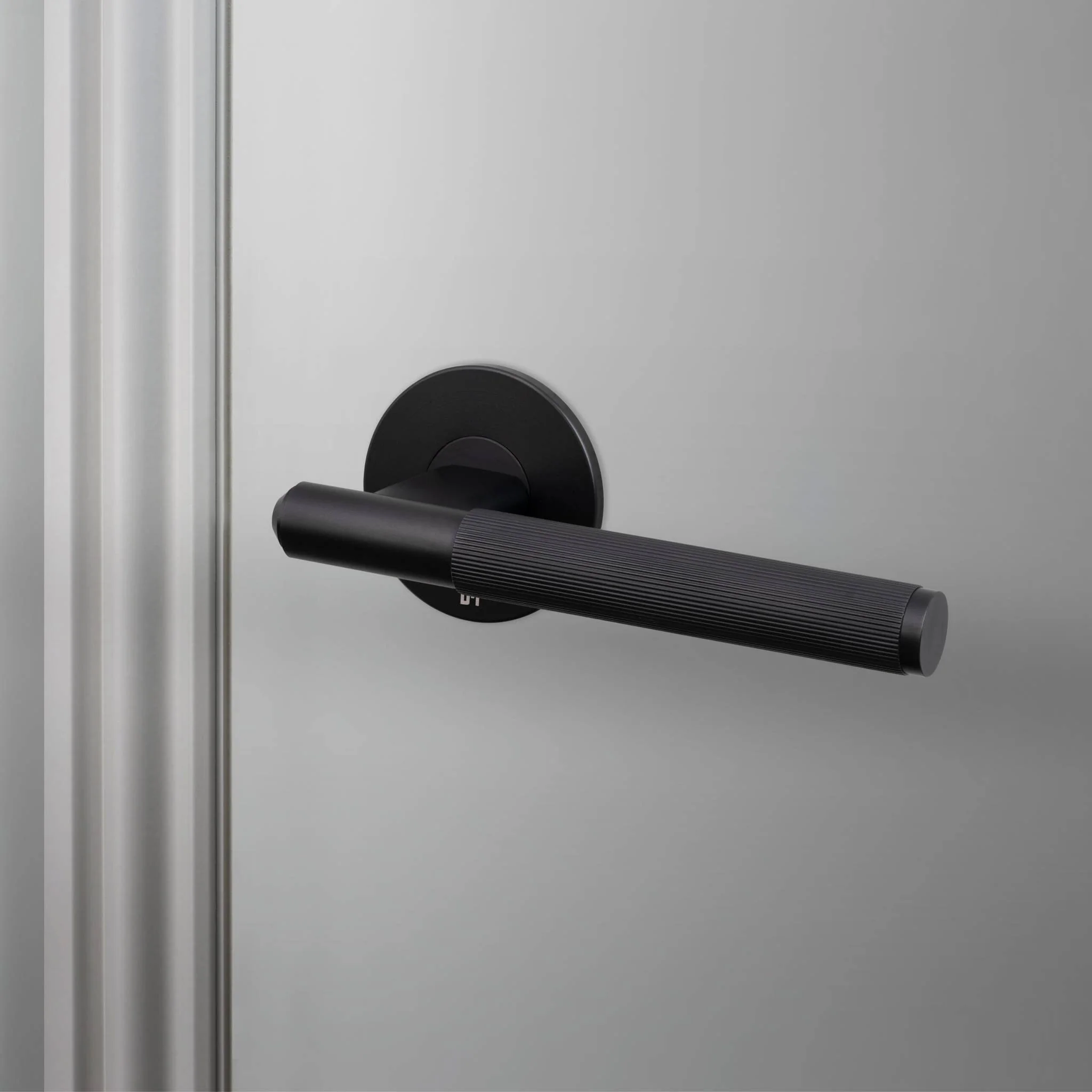 DOOR HANDLE / FIXED / SINGLE-SIDED / LINEAR - Image 5