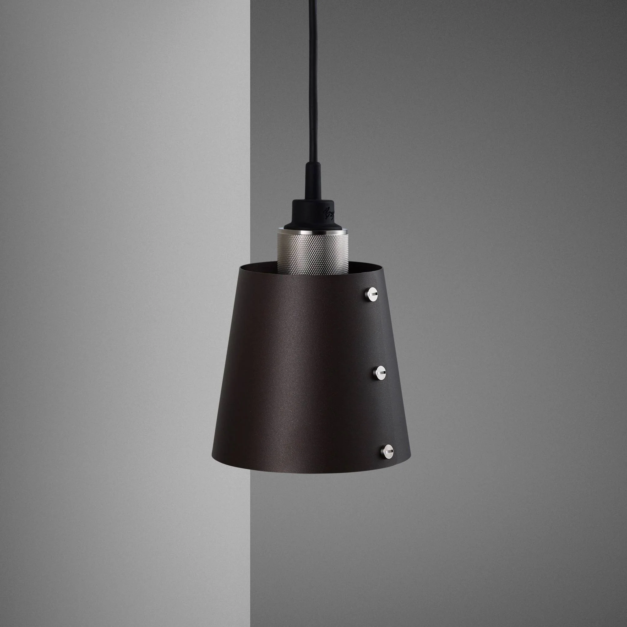 HOOKED WALL / CROSS / SMALL / GRAPHITE - Image 19