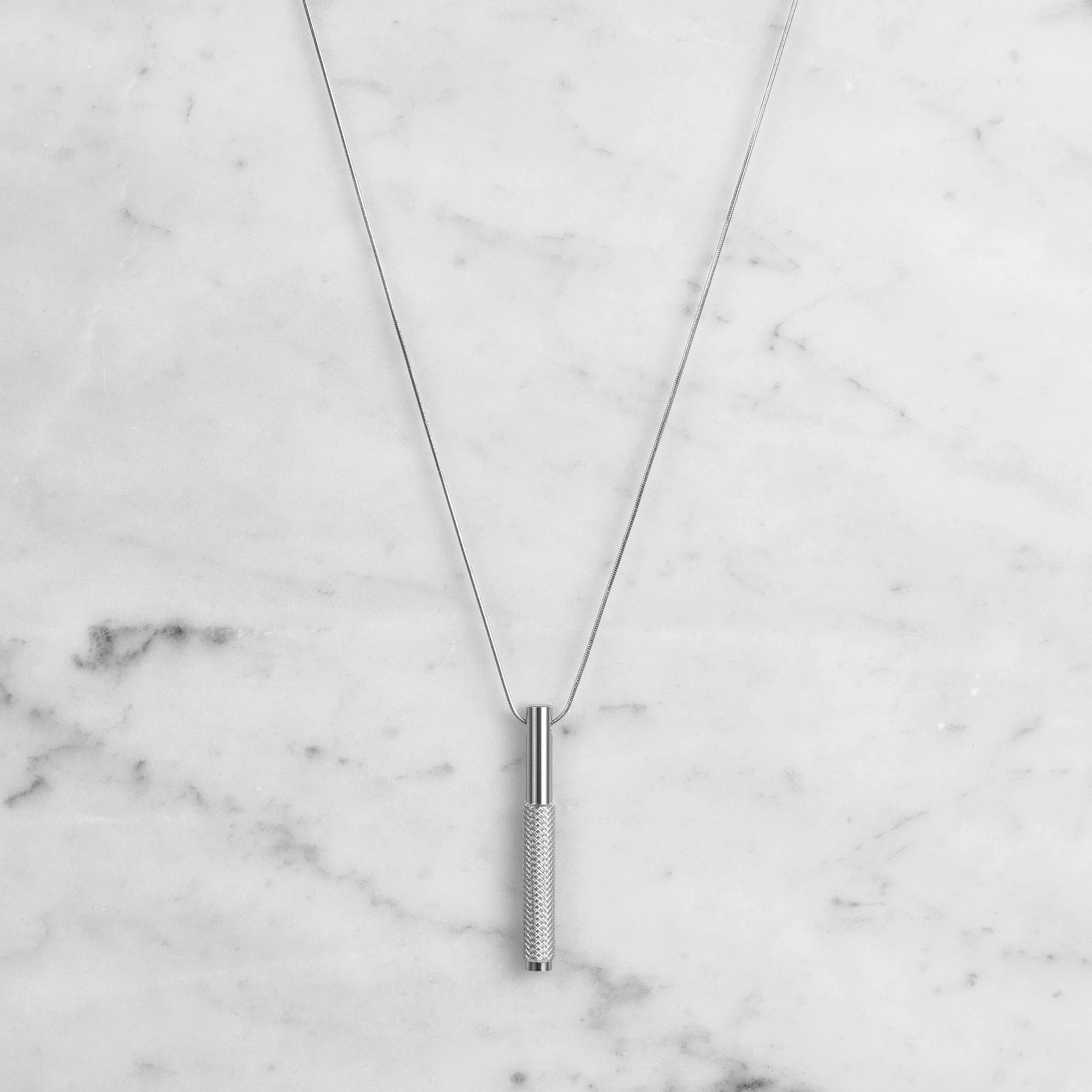 NECKLACE / VERTICAL - Image 18