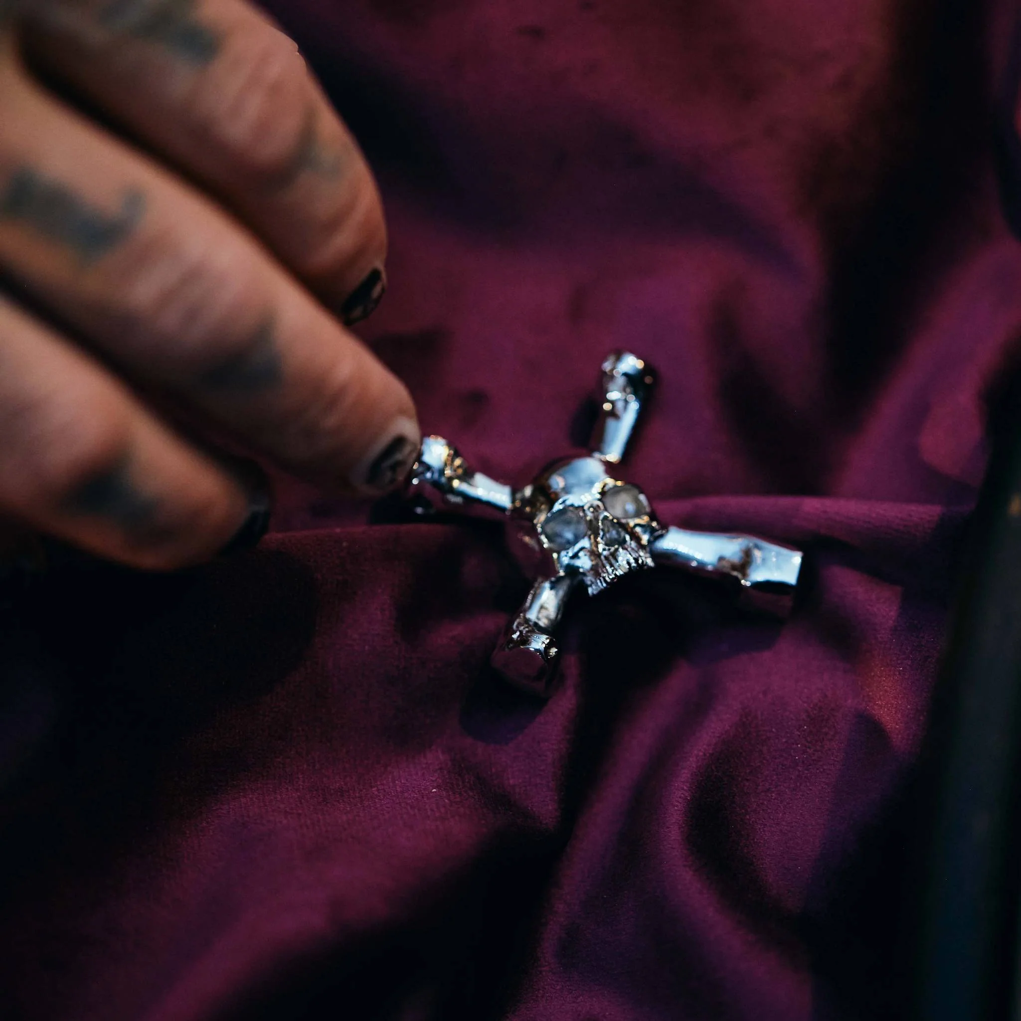 SKULL DRUM KEY / TRAVIS BARKER - Image 9