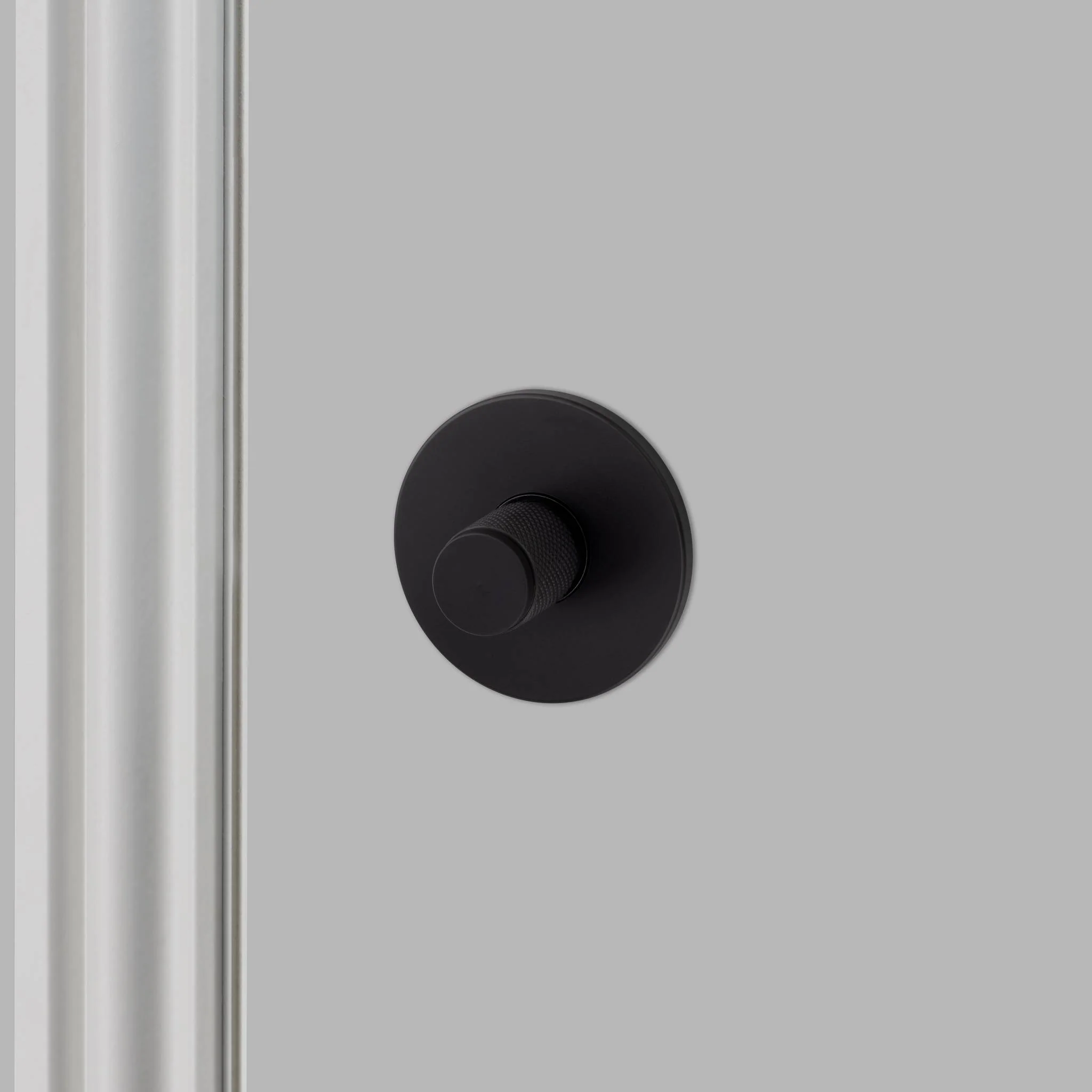 THUMBTURN LOCK / CROSS